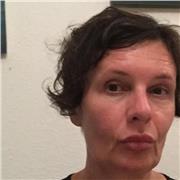 Professeur d'anglais natif (CELTA, DELTA qualifie) offert les cours d'angliais particulier online. Cours de conversation, pour travail, pour les examins (IELTS) ou pour voyager. 15 ans d'experience en Europe et d'ailleurs